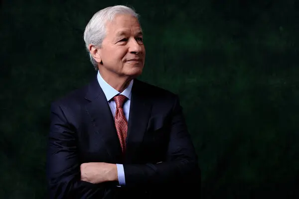 JPMorgan CEO "may go to 8% US interest rate"