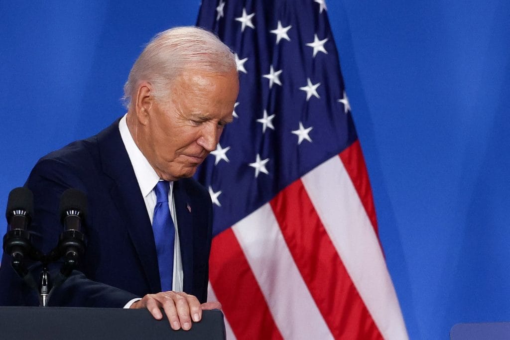 Joe Biden drops out of presidential race... Harris public endorsement opens up crypto market volatility and opportunities?